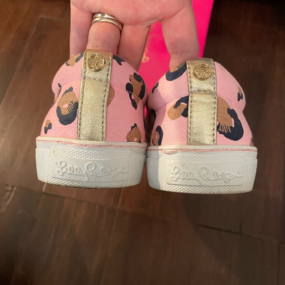 Lilly Pulitzer Julie sneaker sz 7.5 - Picture 2 of 4